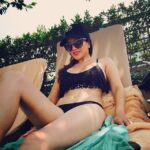 Sunny Leone Instagram - Hanging poolside for mini vaca Bangkok!