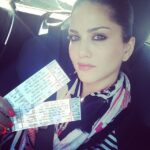 Sunny Leone Instagram - On my way to watch Social Distortion in riverside!! Woot woot