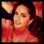 Sunny Leone Instagram – On set :)