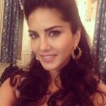 Sunny Leone Instagram - On set :)