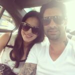 Sunny Leone Instagram – Driving around Mumbai today with @danielweber99  Lol