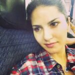 Sunny Leone Instagram – If your wondering what I look like without a stitch of make up. Here it is. Lol not the usual sunny you see :)