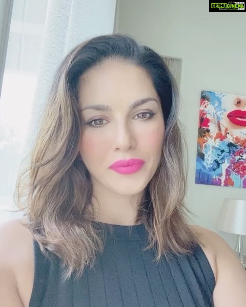 Sunny Leone Instagram - Time to say F#@k you to #covid_19. We may need to stay home but that doesn't mean we can't UP our #GlamGame ๐. . . @starstruckbysl is offering FLAT 30% OFF on all our fav products changing every 48 hours starting with fan fav - #WildCherry ๐ . . Offer valid only on www.suncitystore.com and till stocks last!! . . #SunnyLeone #fashion #crueltyfreemakeup #crueltyfree #cosmetics #MadeInIndia ๐ฎ๐ณ #luxurymakeup #sale2021 #saynotocorona Mumbai, Maharashtra