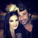 Sunny Leone Instagram – Almost New Years!! @dirrty99 @danielweber99