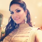 Sunny Leone Instagram –