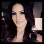 Sunny Leone Instagram -