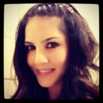 Sunny Leone Instagram –