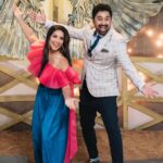 Sunny Leone Instagram – Show time!! 
Now if I can just get @rannvijaysingha to stay still so I can fix his hair!! Lol
.
.
.
Makeup @starstruckbysl 
Outfit @vandanajainlabel @raegun_design 
jewelry @bellofox 
Styled by @hitendrakapopara 
Shot by @tomasmoucka 
Assisted by @sameerkatariya92 @shiks_gupta25 
HMU @jeetihairstylist @tomasmoucka Poovar Island Resort