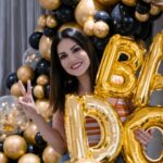 Sunny Leone Instagram - Who doesn’t do this when they are around balloons? Can you guess what do they spell? #SunnyLeone #BabyDoll Mumbai, Maharashtra