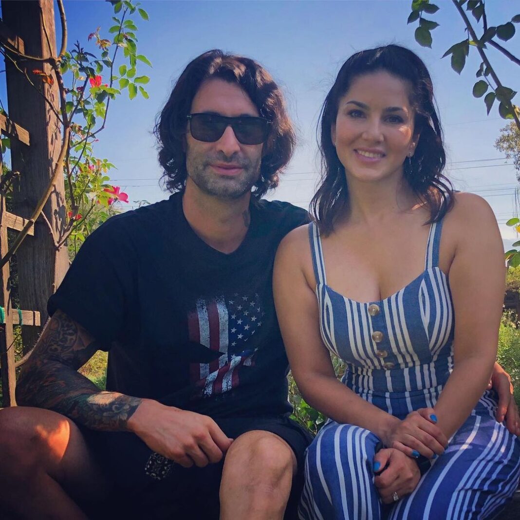 Sunny Leone Instagram - Quality time at the garden with @dirrty99 Los Angeles, California