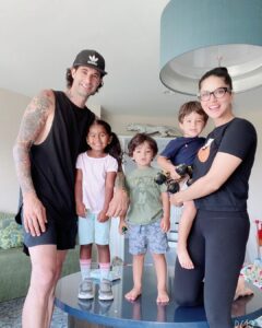 Sunny Leone Instagram - Happy Raksha Bandhan to all our brothers and sisters out there! 

Love @dirrty99 Nisha, Asher and Noah and ME!