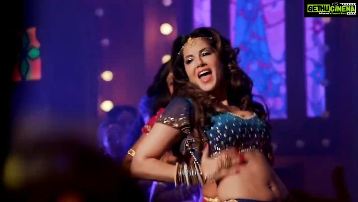 Sunny Leone Instagram - I’m thrilled to announce that I’ll be headlining @monstrartity 's #StayHome with #BollywoodMonster Mashup, presented by @td_canada, on July 24! Tune in to watch my dance performance and chat with me LIVE, where I’ll be answering all your questions while you sit safely in the comfort of your own home. Learn more by RSVP’ing to the official event page – link in swipe up story! Los Angeles, California