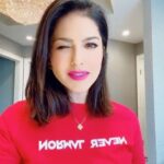 Sunny Leone Instagram - Time to get a Lil foxy and naughty with this bright fuchsia pink shade - #FoxyFuchsia by @starstruckbysl 💋 . . Now available at flat 40% OFF only on www.suncitystore.com and till stocks last!! #SunnyLeone #fashion #cosmetics #MadeInIndia #Glam #luxury #luxurymakeup #luxurylifestyle