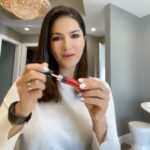 Sunny Leone Instagram - The perfect #red lip is always fire and #CherryBomb by @starstruckbysl is the Reddest of them all! 💋💄 Available on www.suncitystore.com at flat 40% OFF!! . . . #SunnyLeone #makeup #cosmetics #MadeInIndia #luxury #luxurymakeup #makeupartist #RedLipstick