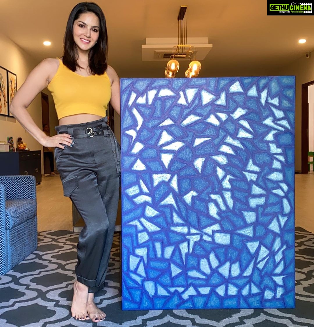 Sunny Leone Instagram - Finally done my lockdown piece of art. Has taken 40days to complete. It’s called “broken glass” sort of like our lives at the moment. Everything might feel shattered, but every piece is meant to be next to each other to be made whole again. So if we can work together we also will feel whole again and come back together. Love you all.