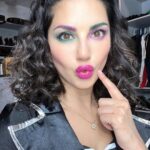 Sunny Leone Instagram - My Halloween look tutorial for you!! Products : @starstruckbysl Eyes: The OG Shadow Palette Shades: Morocco | Princess | Emerald | Lace | Inspire | Violet Volumizing Mascara Eye Lids: Arctic Blue Eye Definer - Base Purple Taffy Lipstick - Base Pine Eye Definer Face: Medium Contour Stick Crayberry Blush Stick Irisdescent & Strawberry Highlighter Sticks Hydrating Primer Lips: Rooberry Lipstick & Gloss #SunnyLeone #crueltyfreemakeup #crueltyfree #cosmetics #makeup #DiwaliSale #sale2021