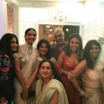 Swara Bhaskar Instagram - #TeamVeere lighting it up at producer & bosslady @ektaravikapoor 's #Diwali bash 💃🏽💃🏽💃🏽 missed you #kareenakapoorkhan #veerediwedding @vdwthefilm @rheakapoor @sonamkapoor @shikhatalsania @ghoshshashanka @ruchikaakapoor #HappyDiwali all! ❤️ Apologies @chandiniw @saracapela i'm getting you better pictures 🙈🙈🙈