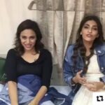 Swara Bhaskar Instagram – #Repost @vdwthefilm (@get_repost)
・・・
What happened when @sonamkapoor & @reallyswara met for the first time on the sets of #Raanjhanaa?

#VeereDiWedding #SonamKapoor #SwaraBhaskar #VDW #Bollywood #FriendsForever #BFF