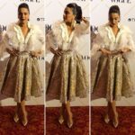 Swara Bhaskar Instagram – Checking if everything is in the right place.. errrr… on the red carpet!!! 🙈🙈🤦🏾‍♀️🤦🏾‍♀️🤦🏾‍♀️ At #voguebeautyawards @vogueindia in @dabiricouture with jewelry from the wonderful @anmoljewellers 
Styled by @dibzoo assisted by @vidhirambhia HMU: @saritastyling29 Taj Lands End, Bandra