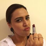 Swara Bhaskar Instagram - Them: Ur not heroine material Me: #NilBatteySannata #AnaarkaliOfAarah #NoSteretype #LipstickREbellion #lipstickundermyburkha @alankrita601