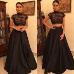 Swara Bhaskar Instagram - Heading to the #FeminaWomanAwards2017 in Wonder makers @abujanisandeepkhosla just the BEST with Earrings by @aurellebyleshnashah & Shoes @madelyn_footwear .. Styled by brilliant & ever patient @chandiniw & Assisted by @ridhimaodhrani HMU: @saracapela Thank you all!!!!❤️❤️