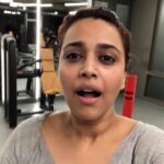Swara Bhaskar Instagram - When i run into the marvellous @mymalishka in the gym.. इतनी मेहनत किस बात की madam??? :) Also check out how AMAZE #bodysculptor #Khar is !! ❤️❤️❤️ #fitness #gymfriends @rohanbodysculptor @prashantsixpack