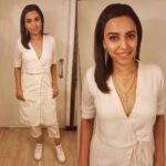 Swara Bhaskar Instagram - Chatting up with #AnaarkaliOfAarah Today for channel interviews in @pocoandjacky and @beinghumanjewelleryofficial Styled by @dibzoo HMU @saracapela #movie #promotions