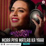 Swara Bhaskar Instagram - #Repost @zeemusiccompany with @repostapp ・・・ Enjoy the brand new song #MoraPiyaMatlabKaYaar from @ReallySwara starrer @anaarkaliofaarah! bit.ly/MoraPiyaMatlabKaYaar