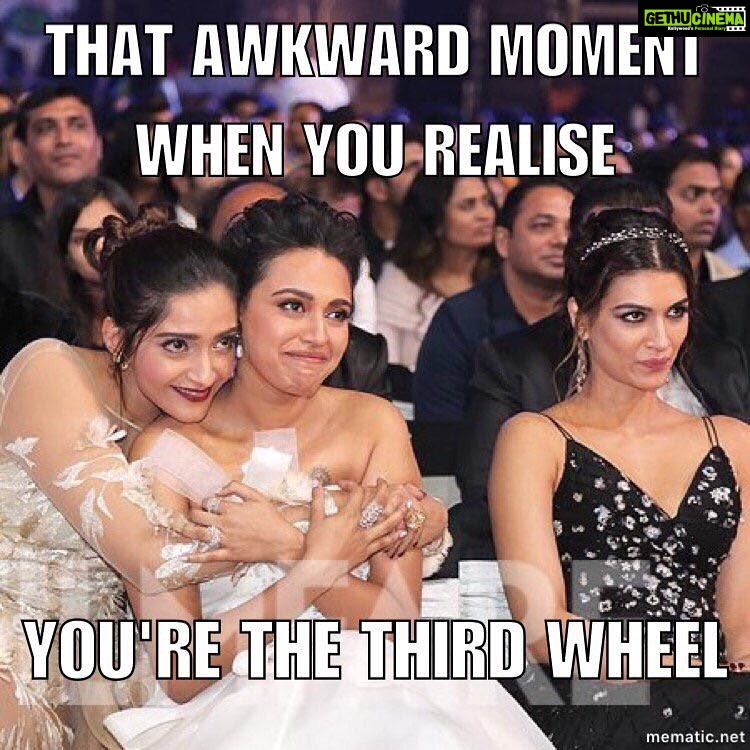 Swara Bhaskar Instagram - 😹😹😹 to be the subject of an internet meme.. i guess jeevan safal hua ! :) #internetjokes #beingameme Have you guys seen this @sonamkapoor @ashwinyiyertiwari @kritisanon