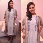 Swara Bhaskar Instagram - In @ekaco @amrapalijewels and @clarksshoes brogues for an appearance at #KalaGhodaArtsFestival Styled by @dibzoo HMU: Bhaskar Chaurasia