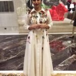 Swara Bhaskar Instagram - @prama_by_pratima_pandey @lakmefashionwk 2016 W/F #cameraready #fashion styled by @rupacj