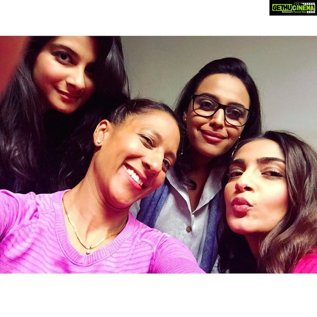 Swara Bhaskar Instagram - Reuniting with my #Behen and bestie @sonamkapoor for our 3rd film together.. Add to that supergirl @rheakapoor and #RadhikaKarle got to get me into shape! Yayeeee this should be fun!! #VeereyDiWedding