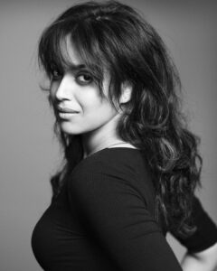 Swara Bhaskar Instagram - #headshot :) photograph #TarunVishwa the amazing!! make up #AnuKaushik styled by @aeshy Face is me :) #SwaraBhaskar #posing
