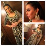 Swara Bhaskar Instagram - For those who want to see more of this stunner by @payalsinghal accessorised by @anmoljewellers Thank u @aeshy for the pick! #premratandhanpayo #bigboss9 #filmpromotions #work #bollywood #lifeofanactor