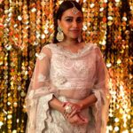 Swara Bhaskar Instagram – Posting this #throwback ऐसे ही क्यूँकि दीवाली आ रही है!! 🤓🥳😻🤩 #feelingfestive #diwali 
Outfit: @varunbahlcouture 
Stylist: @chandiniw