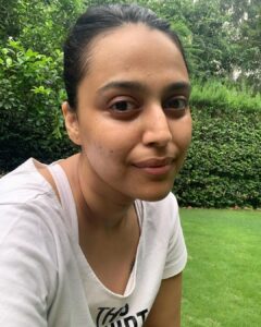 Swara Bhaskar Instagram - No make up! No filter! No need for either.. #beyou #selflove 💜