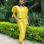 Swara Bhaskar Instagram – Kicking off #promotions for my upcoming webseries #flesh on @erosnow in this happy summery number! 🌻🌻🌻
Outfit: @littlethingstudio 
Shoes: @needledust 
Jewellery: @tribebyamrapali 

Styled by: @dibzoo 
Make up: @manjarisinghofficial 
Hair: @jatingrover09 

#backtowork #erosnow #swarabhasker #swarabhaskar New Delhi