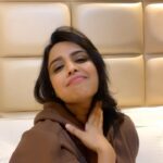 Swara Bhaskar Instagram - Being a Wannabe! #reelitfeelit #trending #sonimademedoit #groupeffort #gotoutofbed