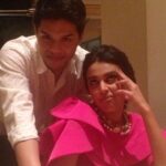 Swara Bhaskar Instagram - #throwback to 2014. Simpler Times. And happier Times. This right after @zeecineawards 2014 where I won #bestsupportingactress for #raanjhanaa My date for the evening my BFF @rafi_sen who has #DivyaCherian on his DP but not me! 🙄🤬 That stare right into the lens though!!!!! SO #poshspice Raffff! 🤩🤩🤩