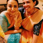 Swara Bhaskar Instagram – Nothing beats sisters playing dress up! Thanks @neetu_sarin for this pic.. @theriggedveda always be my sari twin 💓