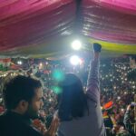 Swara Bhaskar Instagram - “Ladengey.. jeetengey..!!” #republicday2020 #shaheenbagh With @amrit_jnu @theconsocius Shaheen Bagh,Okhla New Delhi