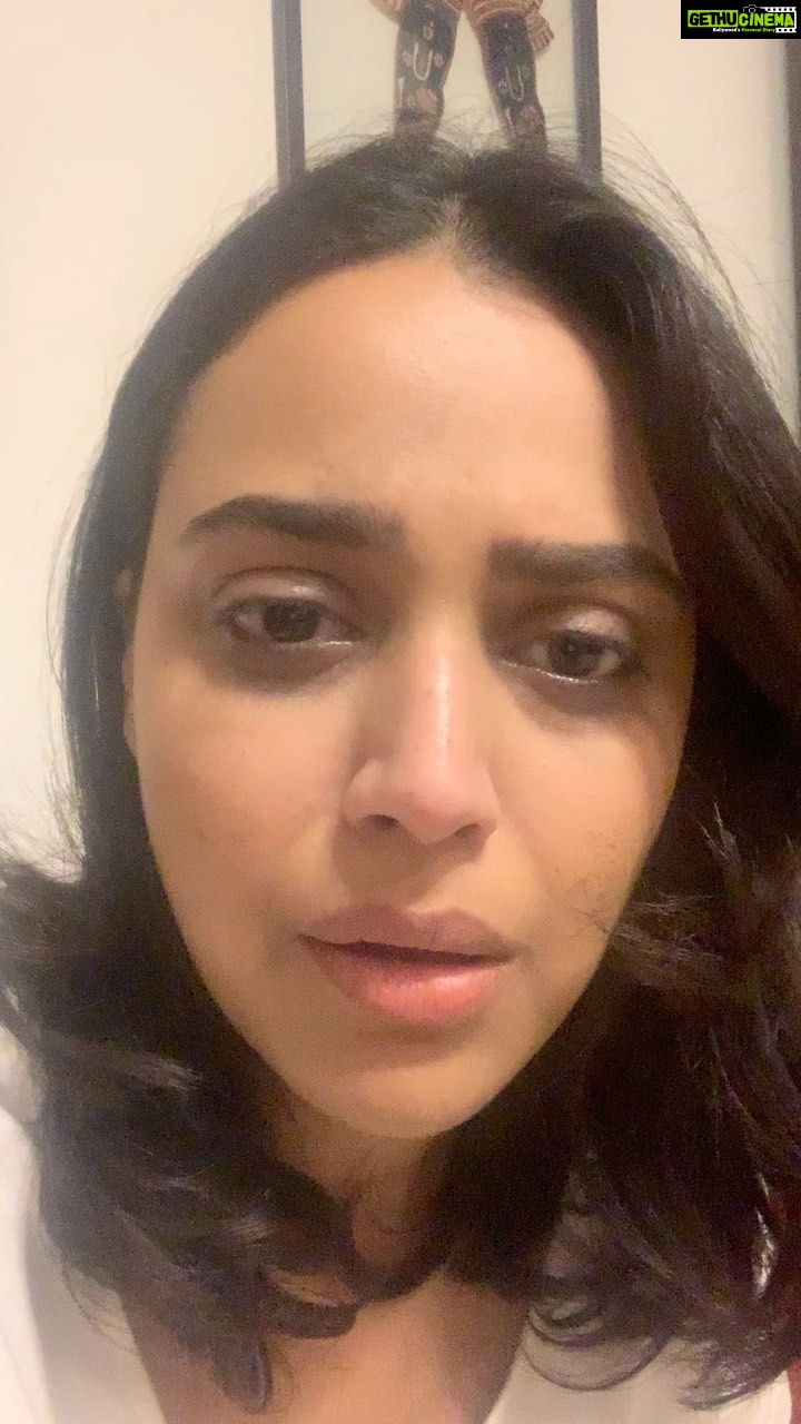 Swara Bhaskar Instagram - Urgent appeal!!!! To all Delhiites PLS gather in large numbers outside the Main Gate of JNU campus on Baba Gangnath Marg.. to pressure the govt. & #DelhiPolice to stop the rampage by alleged ABVP masked goons on JNU campus. PLS PLS share to everyone in Delhi!🙏🏿🙏🏿 9pm on 5th. Jan 2020