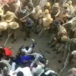 Swara Bhaskar Instagram - This horrifying video of #DelhiPolice thrashing unarmed peaceful protesters in Daryaganj in Delhi on 20th Dec 2019, is a reminder of how India and her people faced the same treatment from colonial British Indian police during our freedom struggle. Let us at this moment in our contemporary history- where protesters face such police brutality- remember Mahatma Gandhi and his Ahimsa and Satyagraha.. Let us not allow these brutalities to provoke us. LET US CONDEMN VIOLENCE IN ALL FORMS. Principled peaceful protest won us our freedom, it is our constitutional right and we will save our constitution through the means of the Mahatma! ज़ुल्मी जब जब ज़ुल्म करेगा सत्ता के हथियारों से चप्पा चप्पा गूंज उठेगा इंक़लाब के नारों से! #indiaagainstcaa #indiaagainstnrc Via @theconsocius