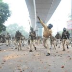 Swara Bhaskar Instagram – This is not #Kashmir This is not #Assam ! This is #Delhi !!!! #OurDemocracy Posted @withrepost • @theconsocius // Democracy ka Tamasha // These policemen, this entire squad is not fighting terrorists, Anti Nationals or Pakistani soldiers, they fired tear gas, pelted stones, used excessive force against….. #students 
Using some trendy hashtags so that Blind bhakts feel good about how democracy is being crushed and resistance still stands #onthestreets .
.
.
.
.
.
#democracy 
#incredibleindia 
#indianpolice 
#india
#studentlife 
#instadaily 
#instagood 
#picoftheday