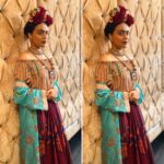 Swara Bhaskar Instagram - #Halloween with @bhaane as #souloffrida #fridakahlo Outfit: @anupamaadayal Magical make up & hair: @anukaushikstudio @kaushikanu Jewelry: @amrapalijewels #costume #fridalives #teamslay Delhi, India