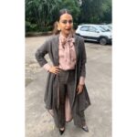 Swara Bhaskar Instagram – Shooting for #sonofabish in @soutache.official suit with Earrings by @varnikaaroraofficial..
Styled: @shreejarajgopal 
Assisted: @poojagulabani 
Make up: @saracapela 
Hair: @latadsouza_hairstylist 
Teeth: mine! 😎
Garmi hai par hum toh tweed pehenengey #becausemystylistsaidso