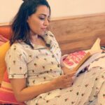 Swara Bhaskar Instagram - Books & Bed, Life is Good ❤ Spending some 'me time' today wearing this super cute and comfortable nightsuit from @clovia_fashions