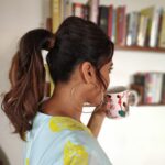 Swara Bhaskar Instagram - A high pony tail and hoops and a sip of black coffee and you are ready to face anything! #prepared #gameface hair: @stylistsony