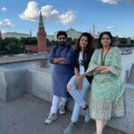 Swara Bhaskar Instagram - Moscow Mates! #russiadiaries Kremlin Moscow