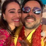 Swara Bhaskar Instagram - Who would’ve thought?!?? Yeh din bhi aayegaa!! #mereyaarkishaadihai #realveerediwedding This brat found his bride!!! @samar_narayen my only-other-single-mate at weddings of friends is getting hitched! ❣️ Many congratulations and... I need a drink!!! #luckysummer